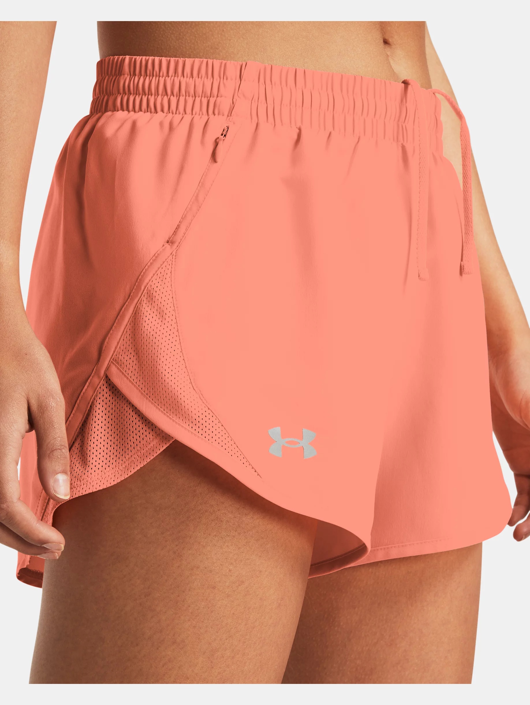 Women's UA Fly-By 3" Shorts - 6
