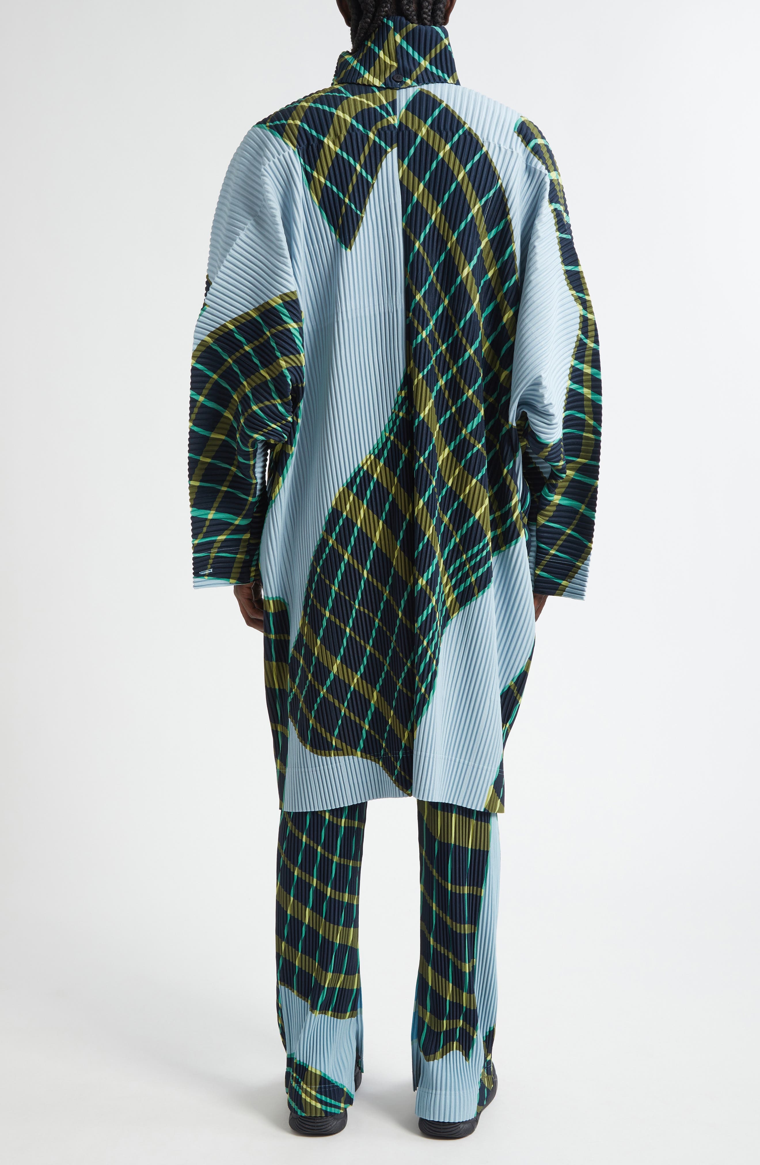 Homme Plissé Issey Miyake Windswept Plaid Pleated Coat in Blue Gray at Nordstrom - 3