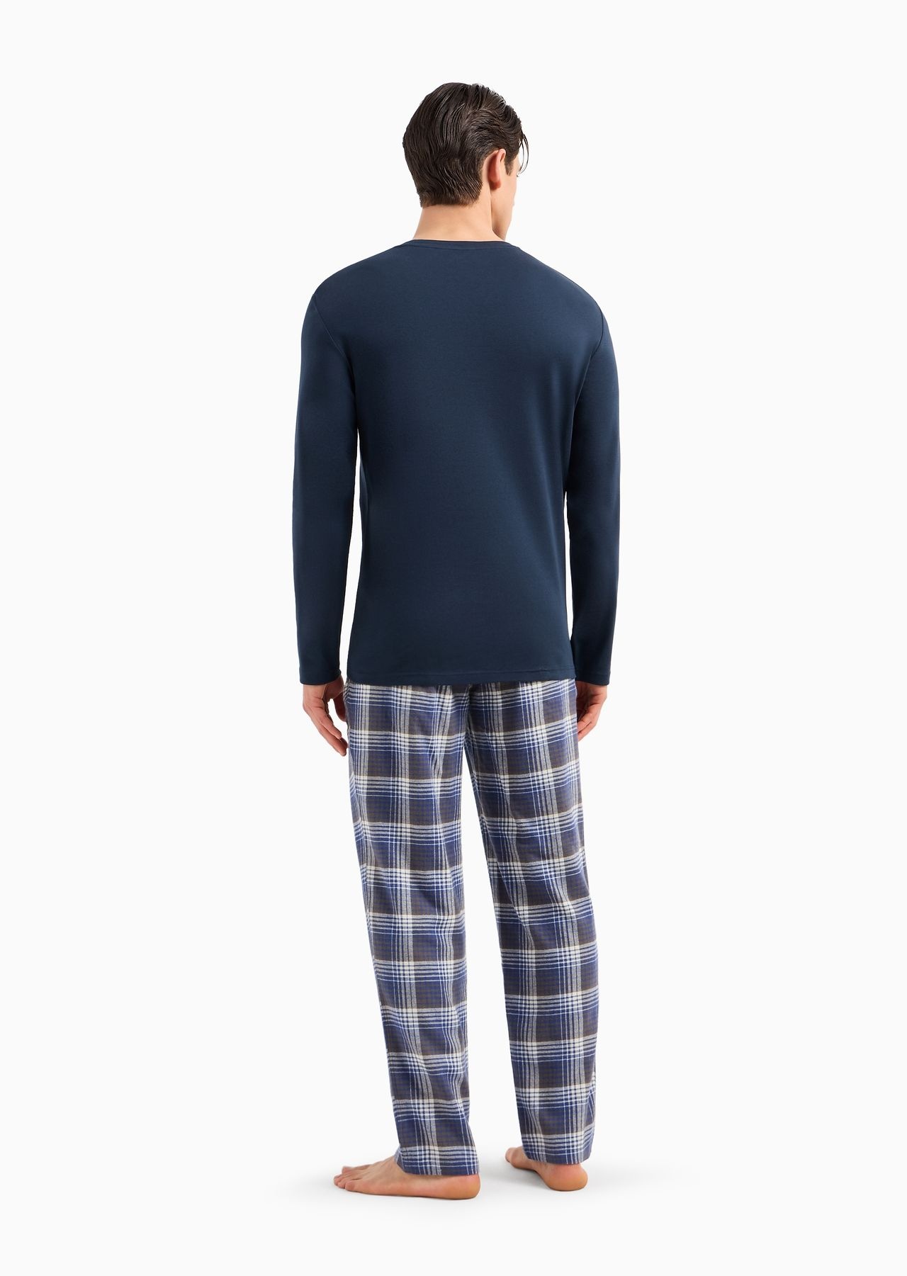 Pyjamas with trousers in an all-over patterned jacquard - 3