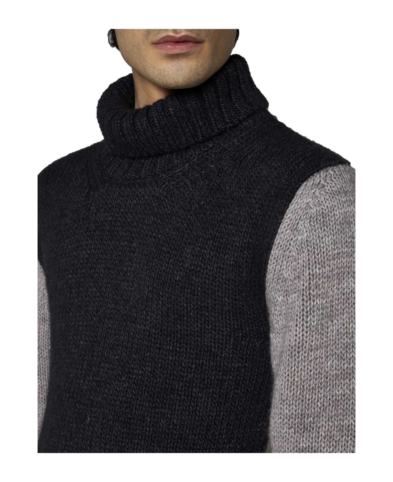 Sweater - 5