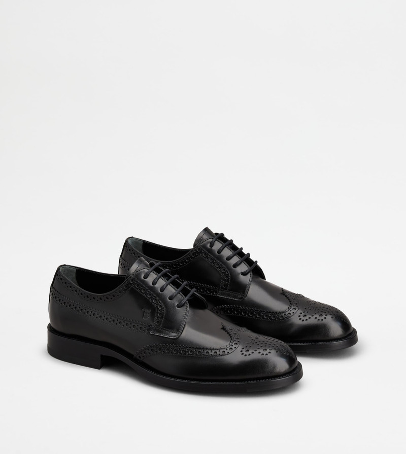 LACE-UPS IN LEATHER - BLACK 2