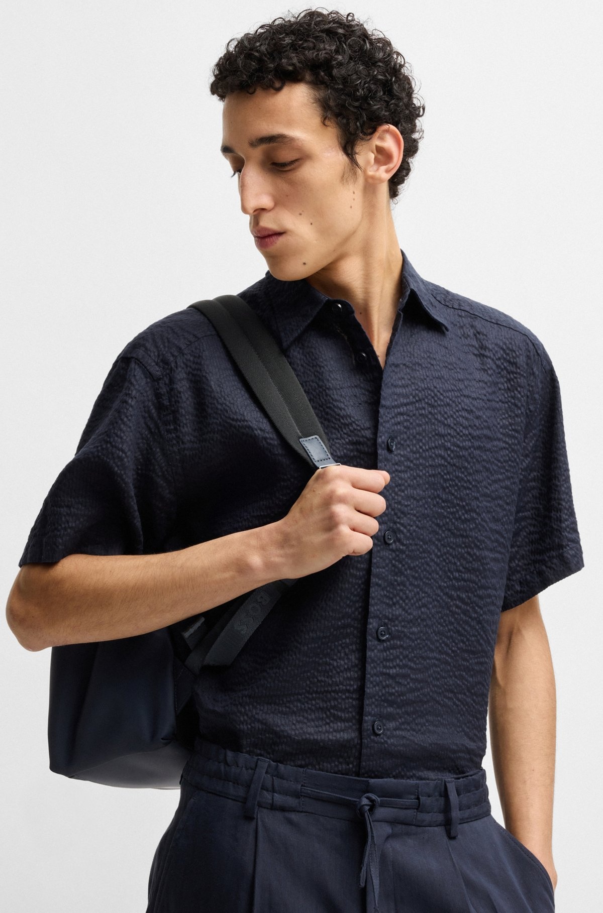 RELAXED-FIT SHIRT IN ITALIAN LINEN SEERSUCKER - 6