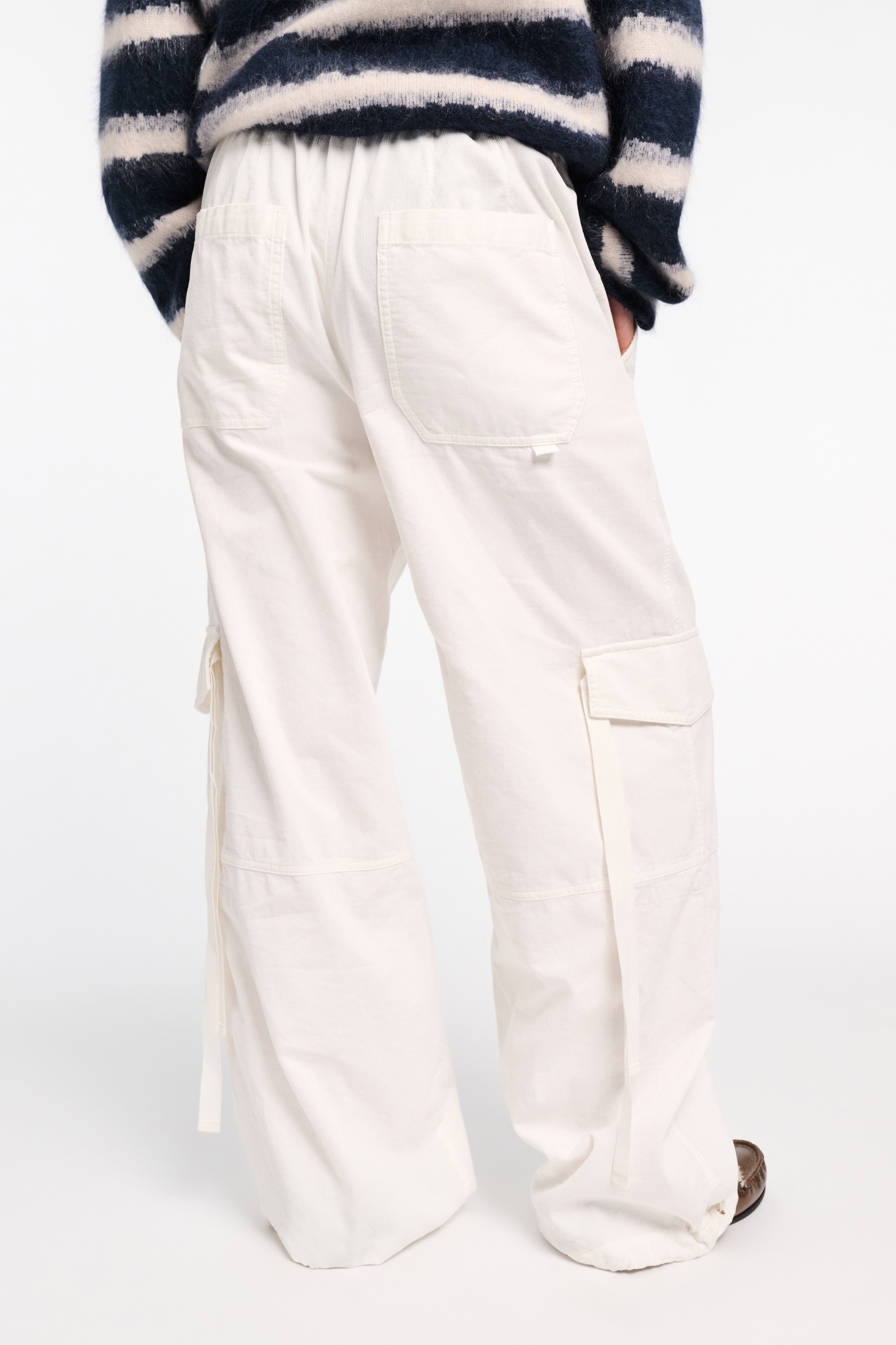 TWISTED STRUCTURE pants - 5