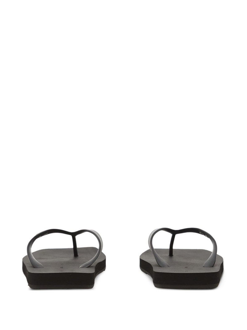 logo-engraved flip-flops 3