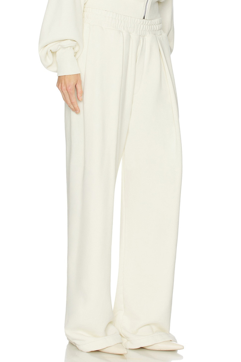 The Full Sweatpants in Fleece 2