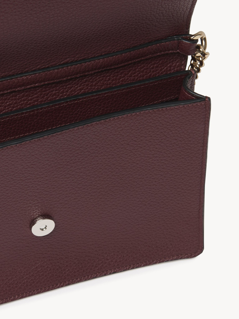 Chloé ALPHABET CLUTCH outlook
