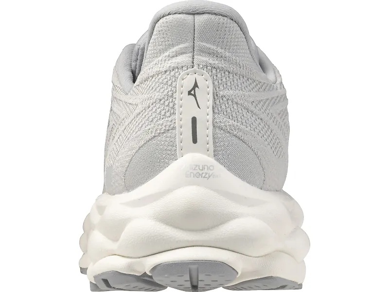 Mizuno Wave Sky 8 - 5
