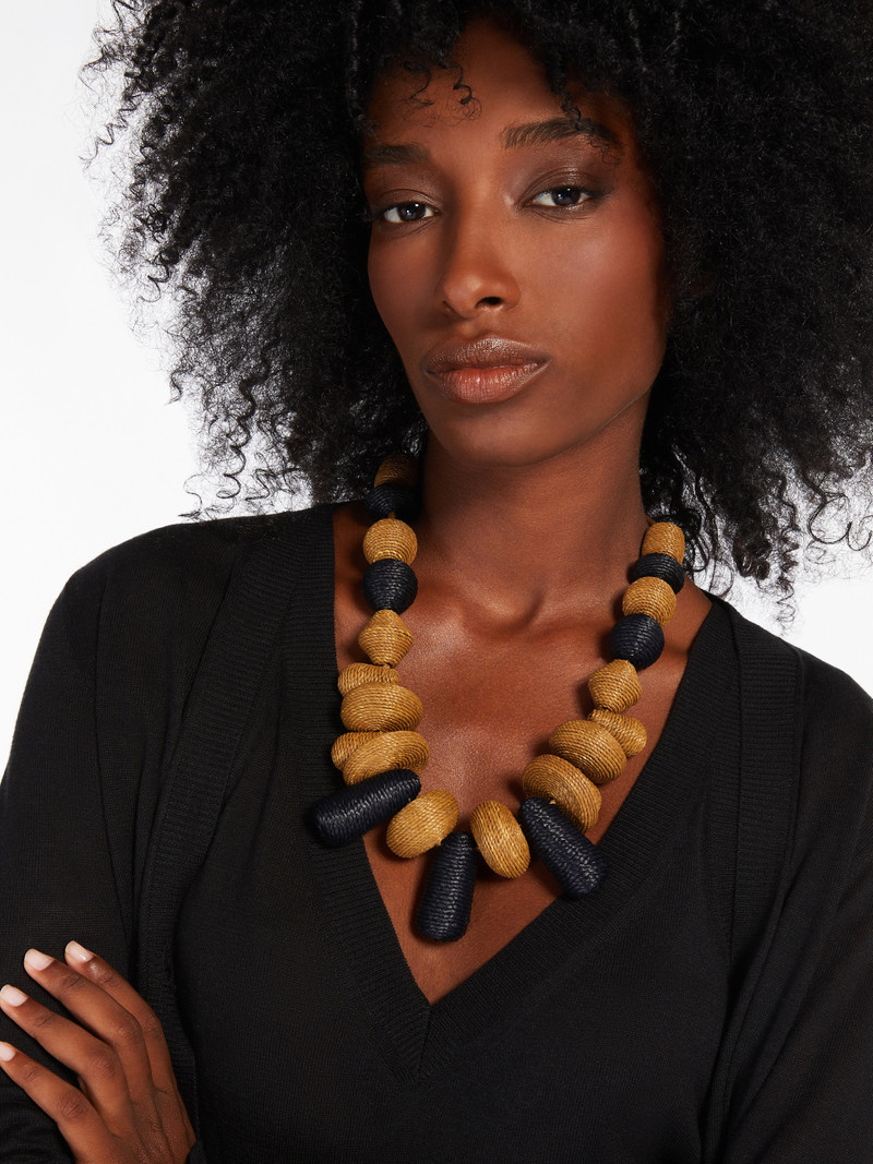 SORAIA Long straw necklace 3