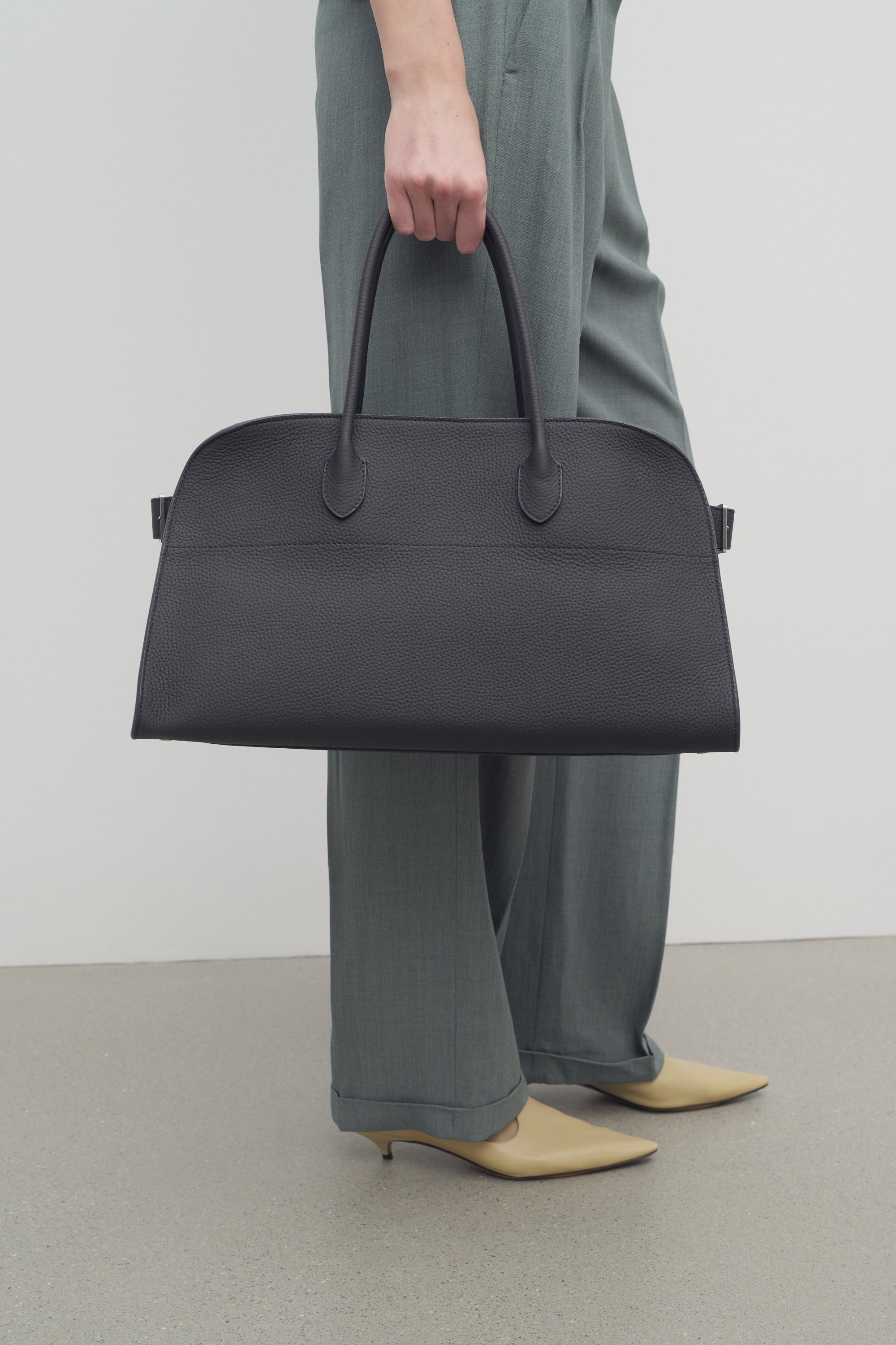 EW Margaux Bag in Leather - 4