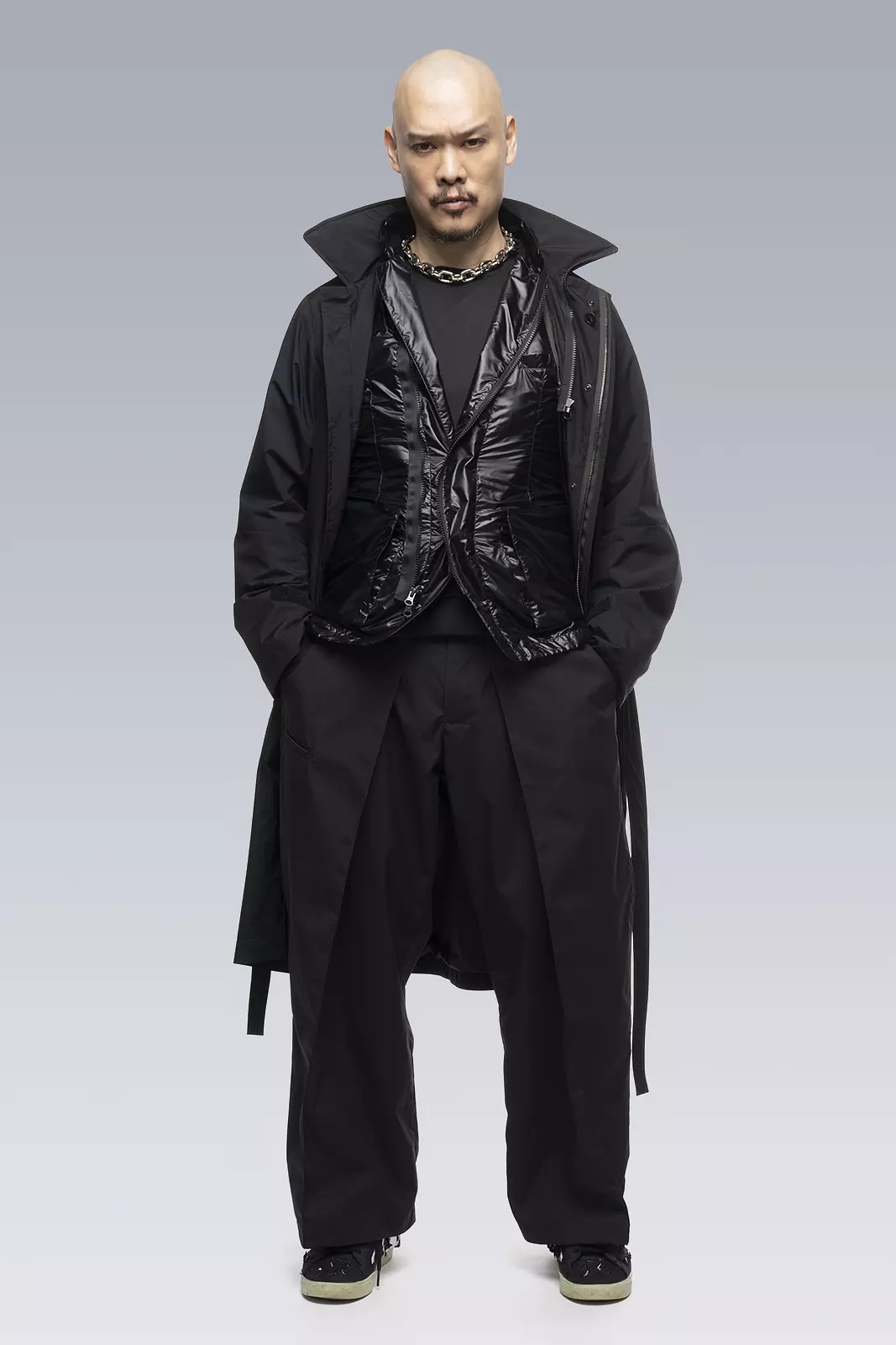 J99U-WS 2L Gore-Tex Infinium™ Windstopper® Coat Black - 17