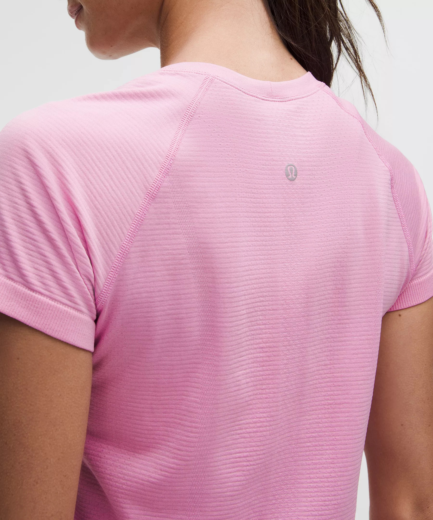 Swiftly Tech Short-Sleeve Shirt 2.0 *Hip Length - 6