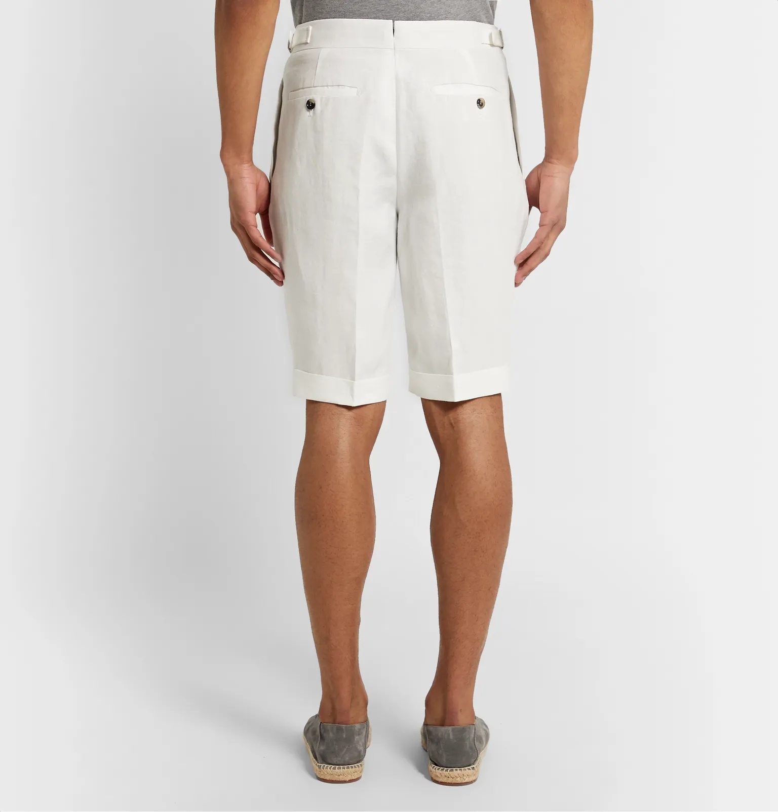 Slim-Fit Pleated Linen Shorts - 11