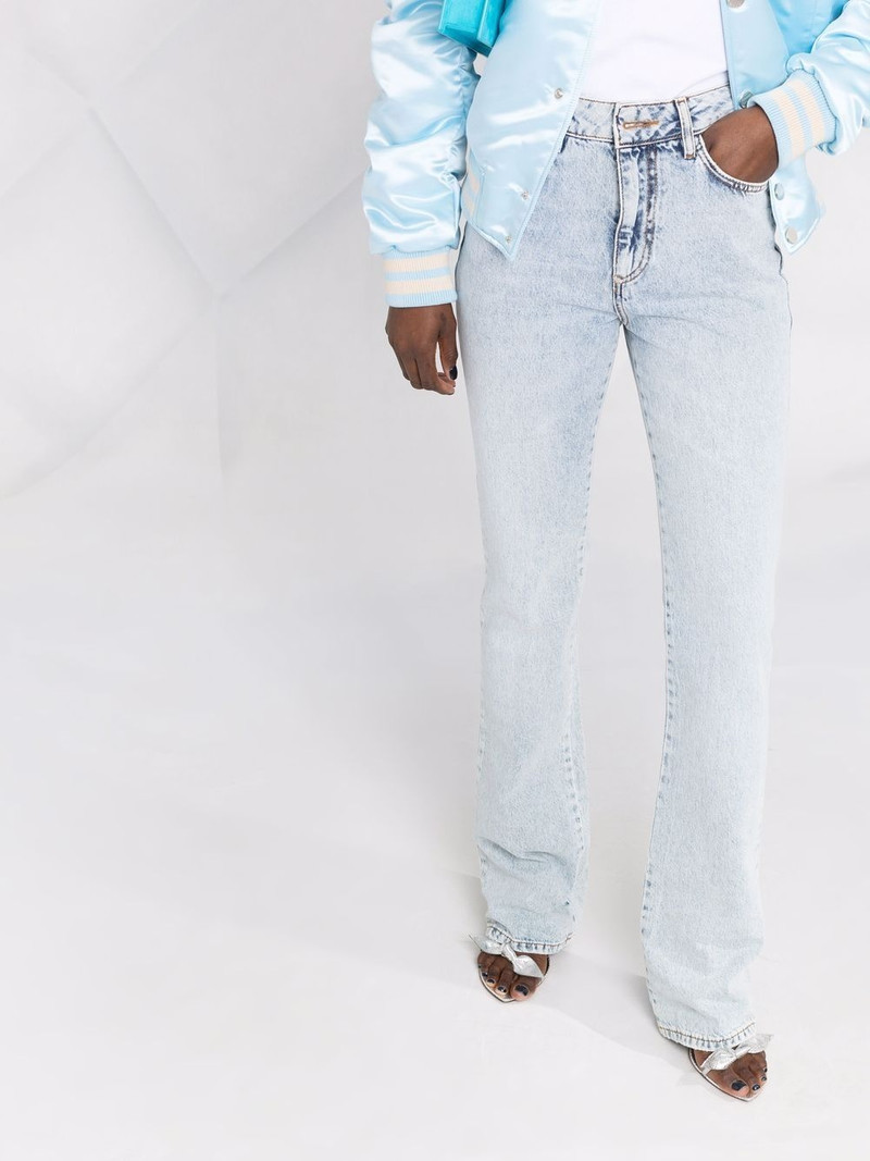 high-waisted flared jeans 5