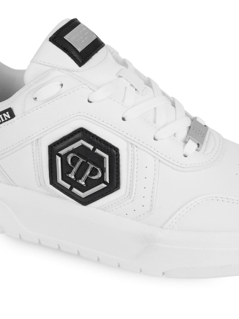 SK8R logo low-top sneakers 4