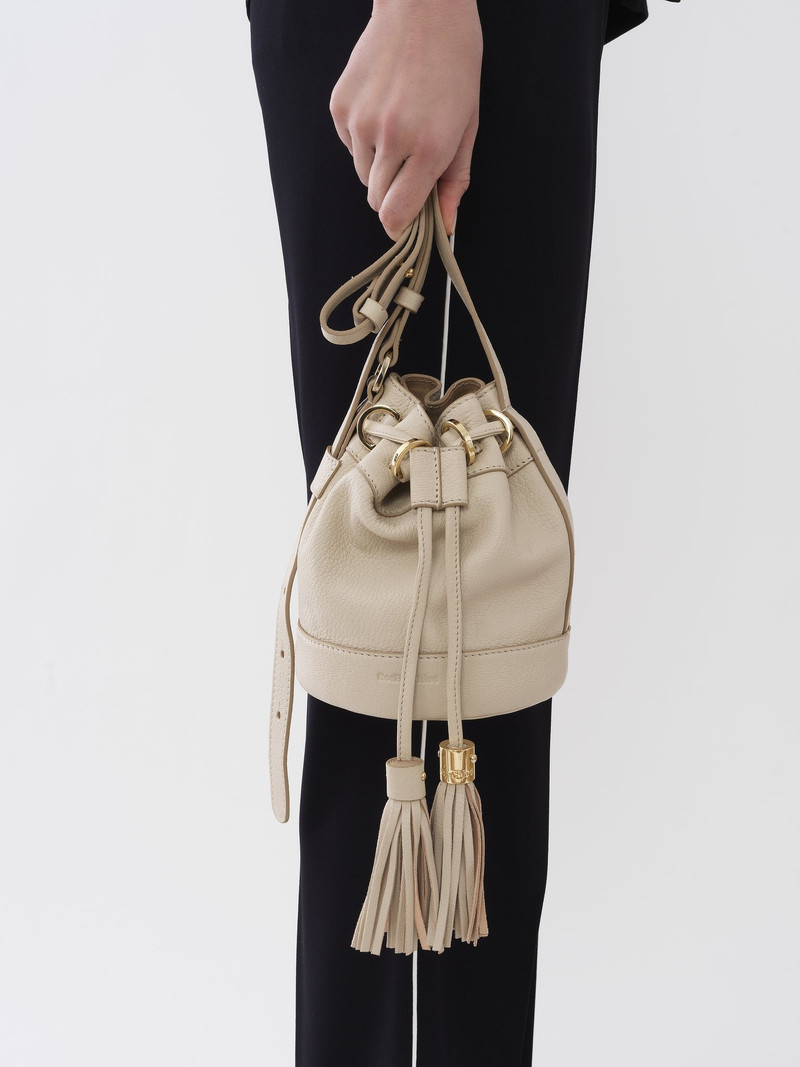 VICKI SMALL BUCKET BAG 4