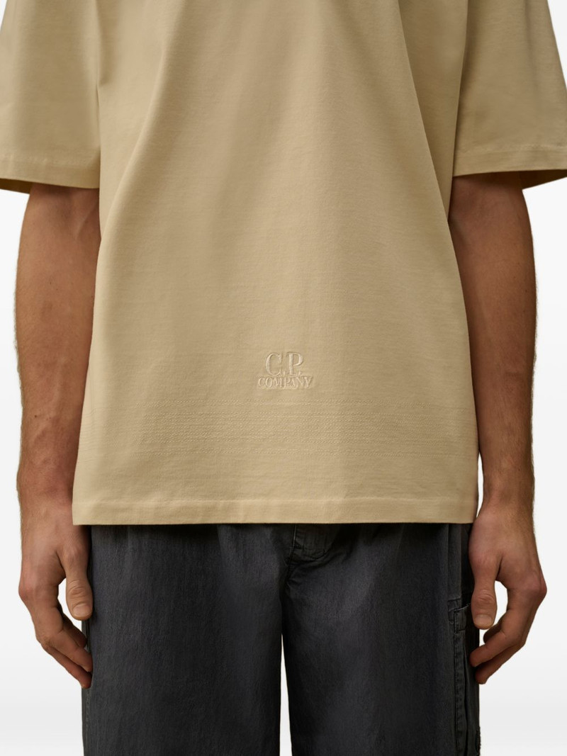 short-sleeve crew neck T-shirt 5
