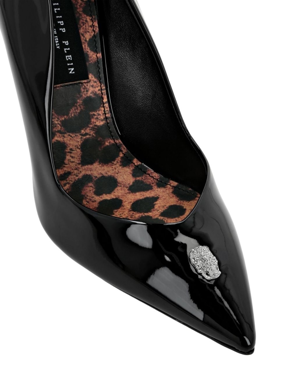 skull-appliquÃ© patent-leather pumps - 4