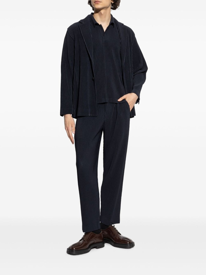 ISSEY MIYAKE pleated straight-leg trousers outlook