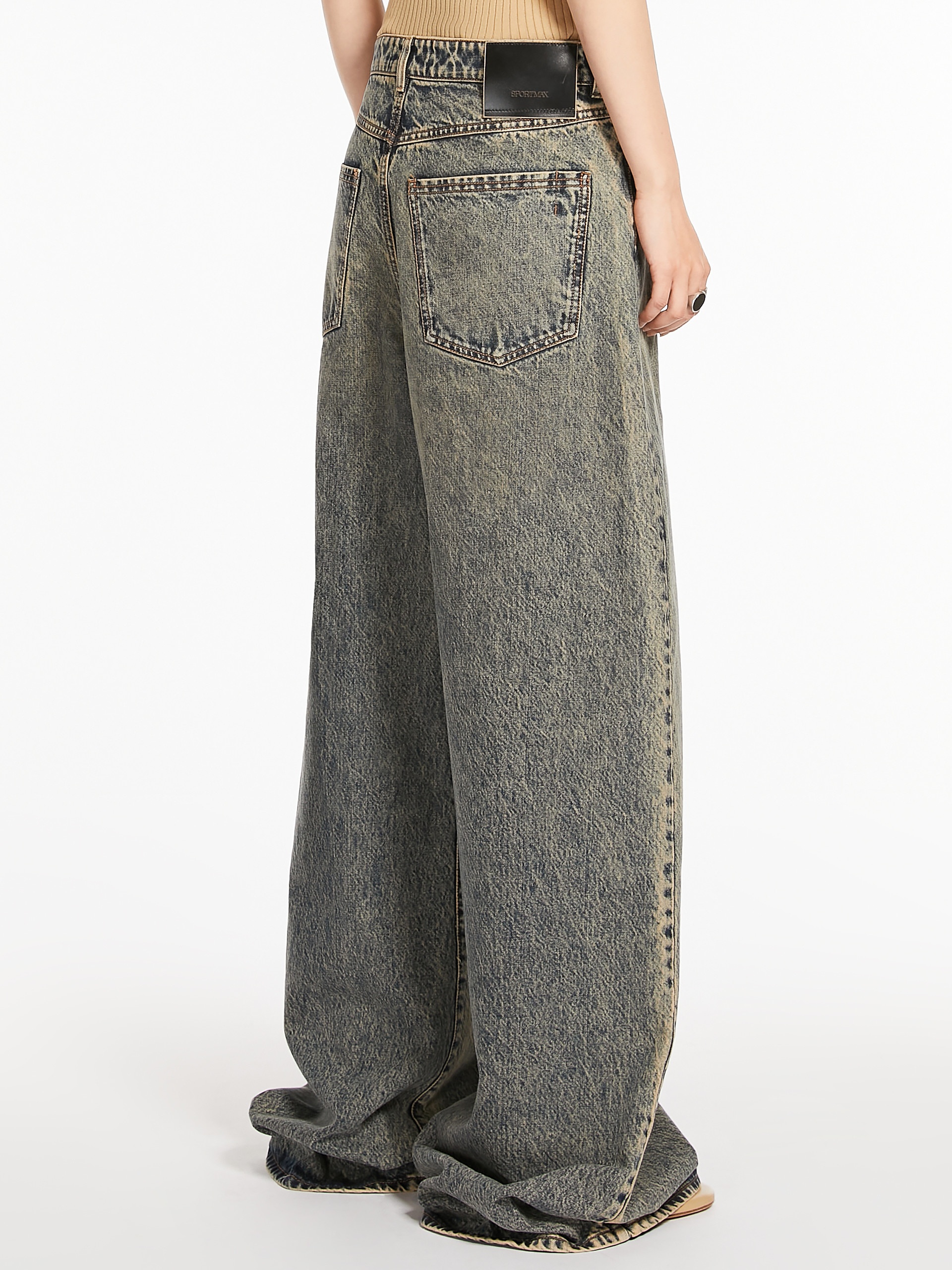 ANGRI Oversized five-pocket trousers - 4