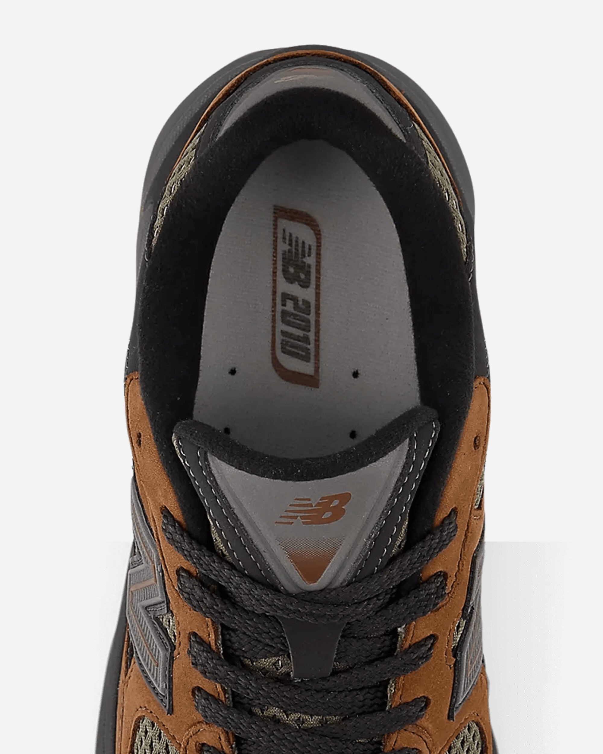 2010 Sneakers Pecan / Castlerock - 4