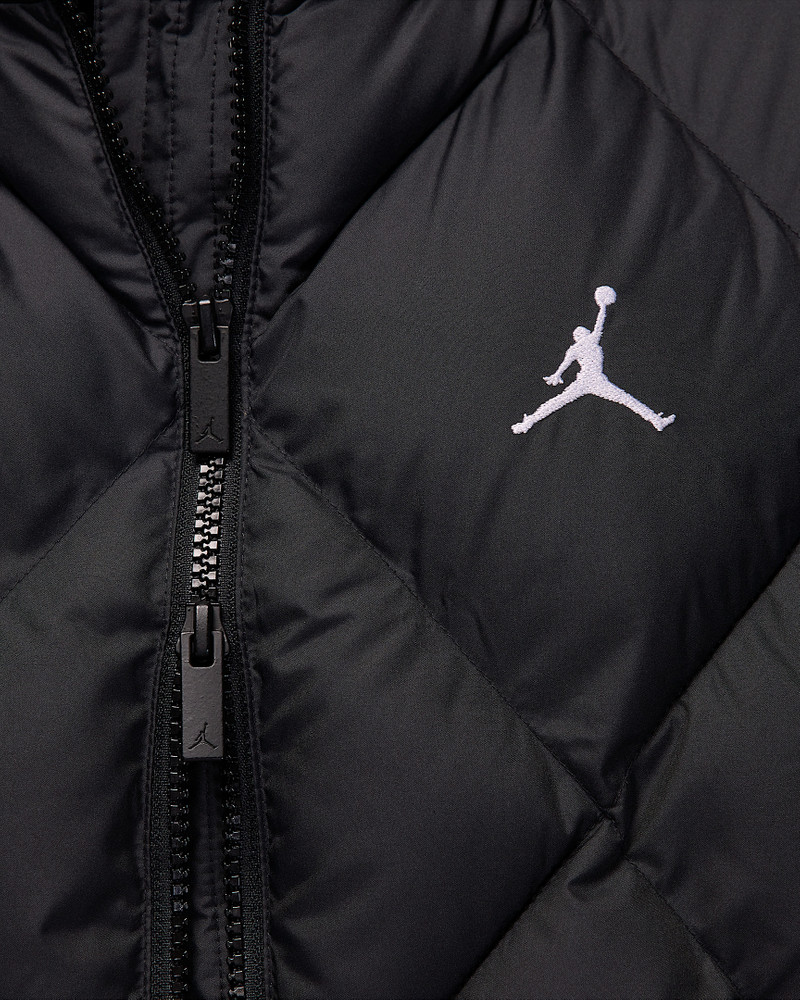 Jordan Brooklyn Women's Therma-FIT Quilted Puffer Vest 4