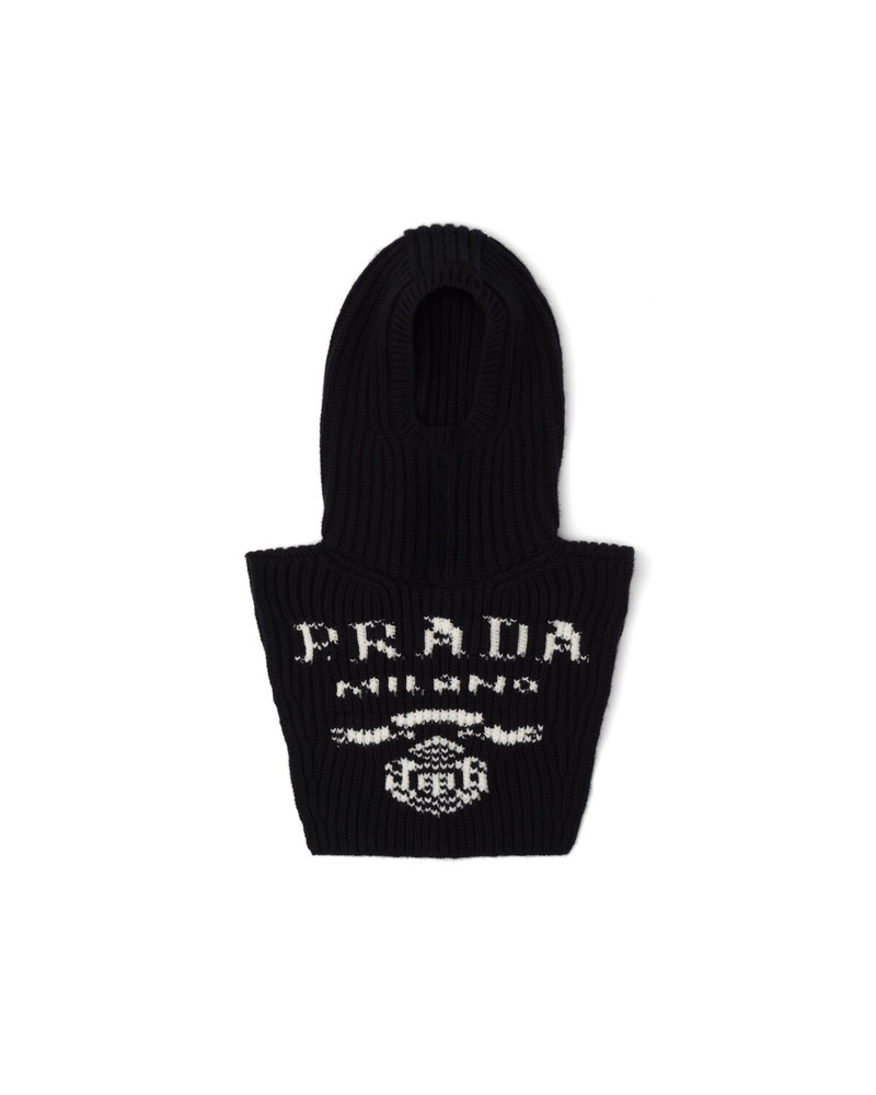 Cashmere ski helmet 1