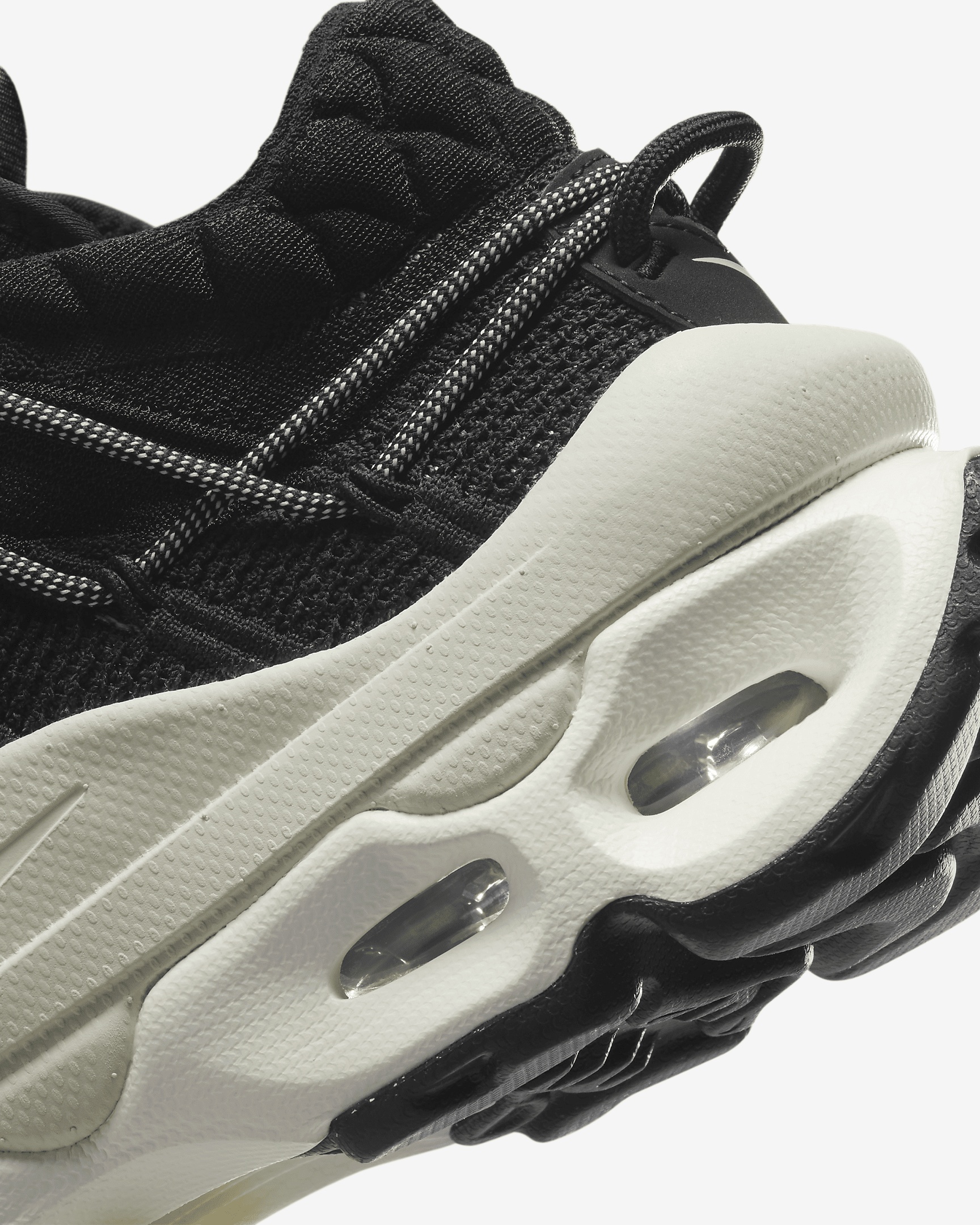 Nike Nike Air Max Flyknit Venture Women's Shoes | REVERSIBLE