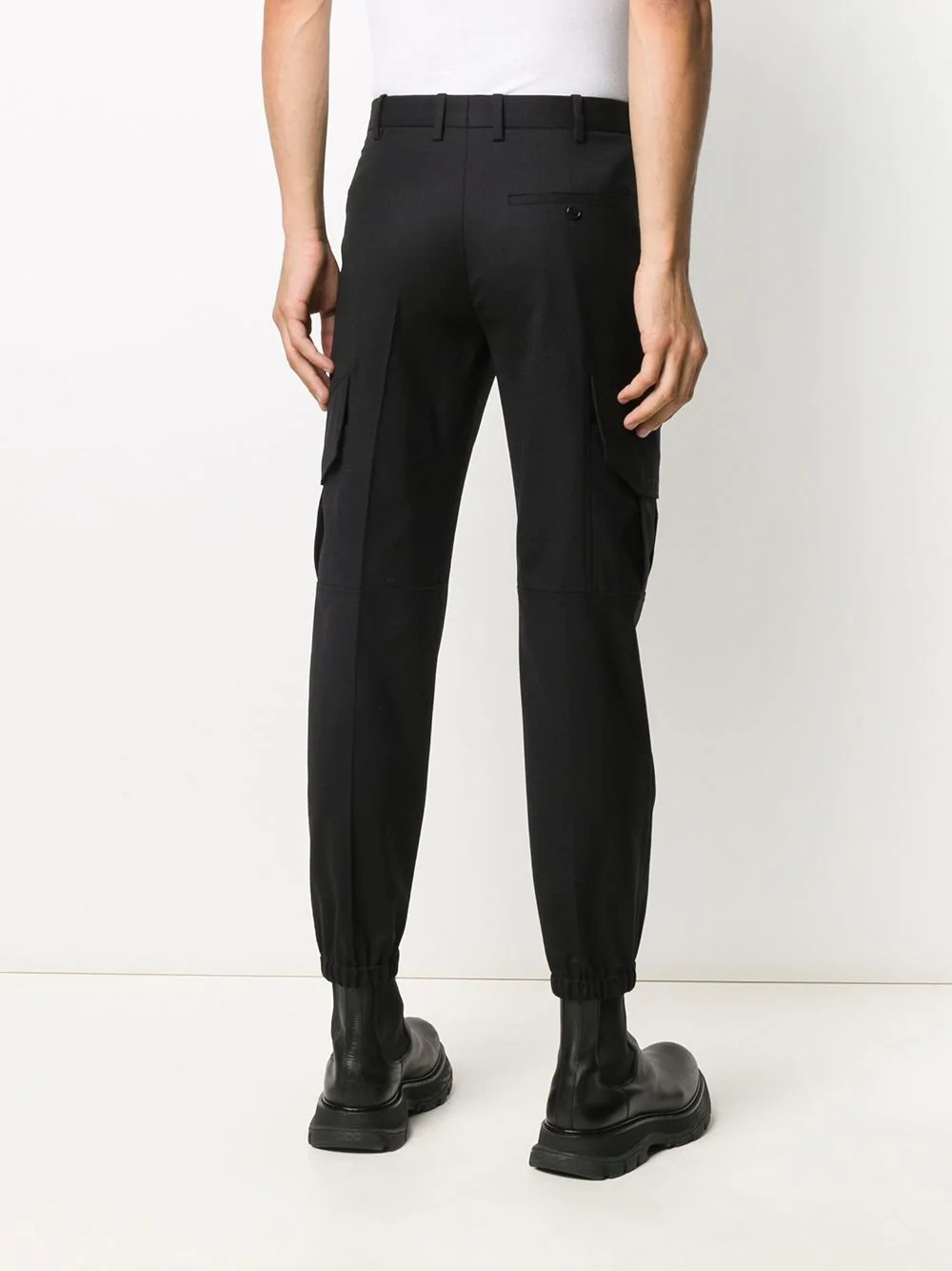 cropped elasticated-cuff trousers - 4