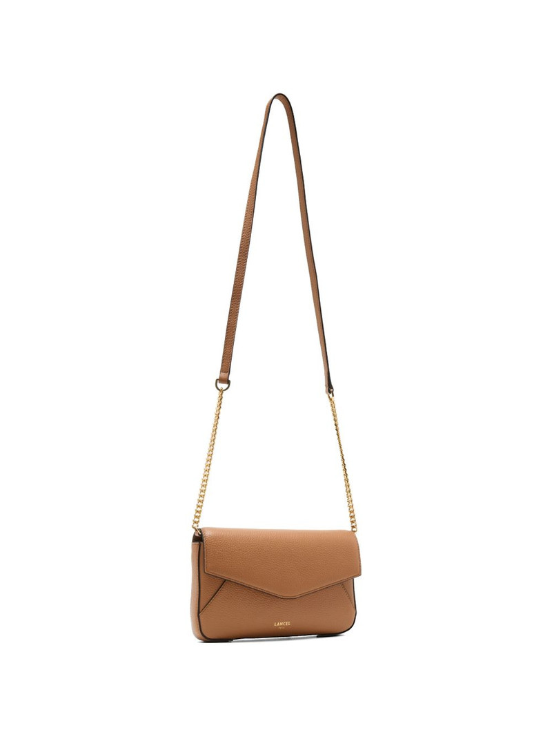 Envelope de Lancel chain wallet 6