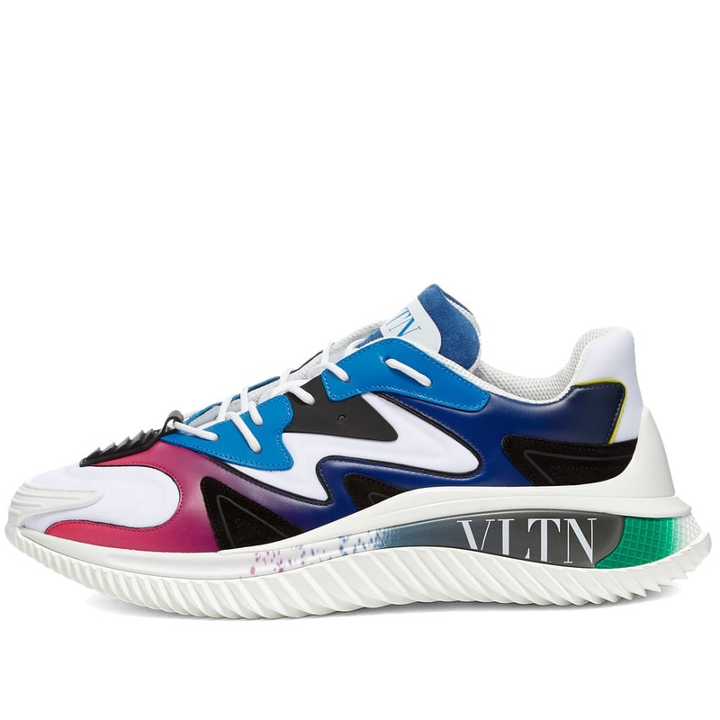 Valentino Valentino Wade Runner outlook
