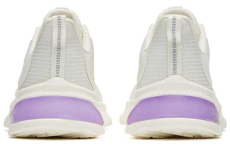 (WMNS) ANTA Running Series Sneakers 'White Silver Purple' 122325542-1 - 4