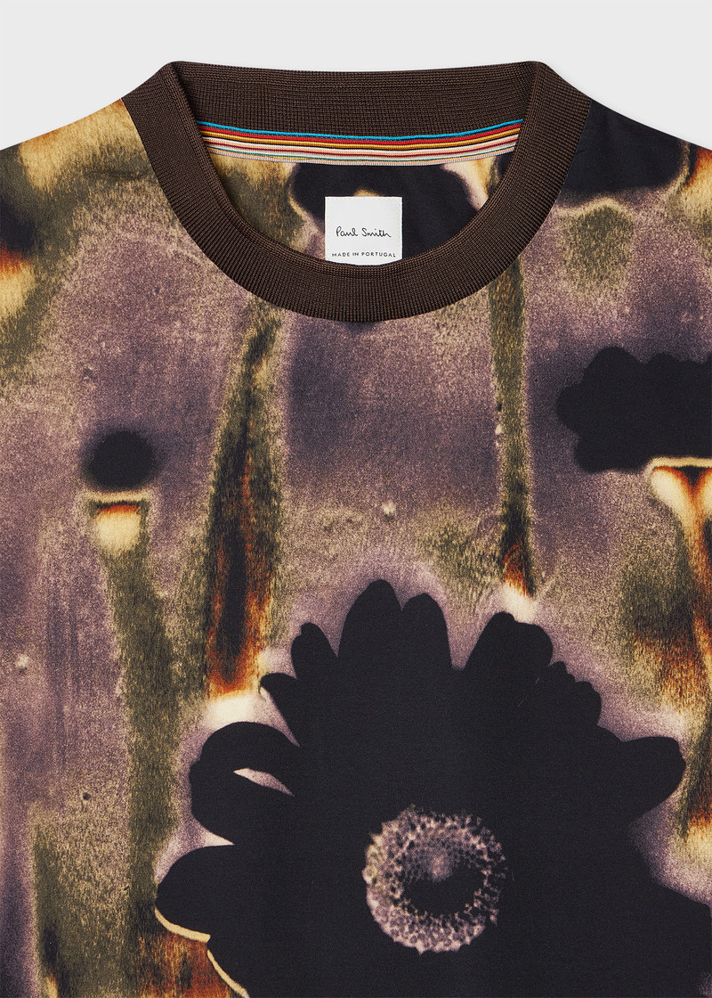 Paul Smith 'Field Flowers' Print Cotton T-Shirt outlook