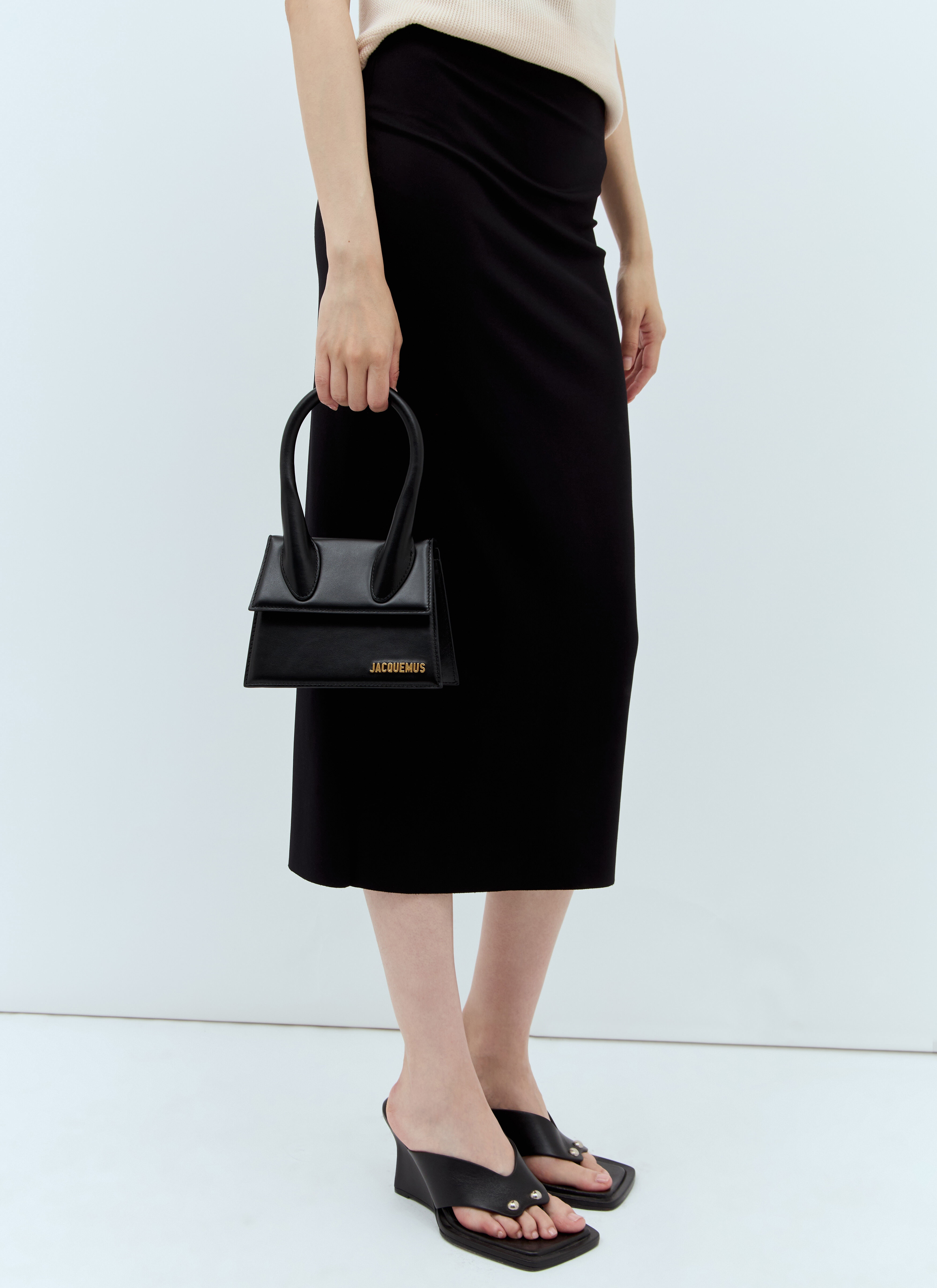 Le Chiquito Moyen Shoulder Bag - 3