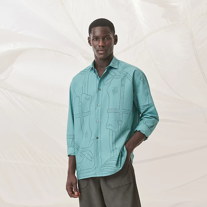 Boxy fit shirt with capri collar 1