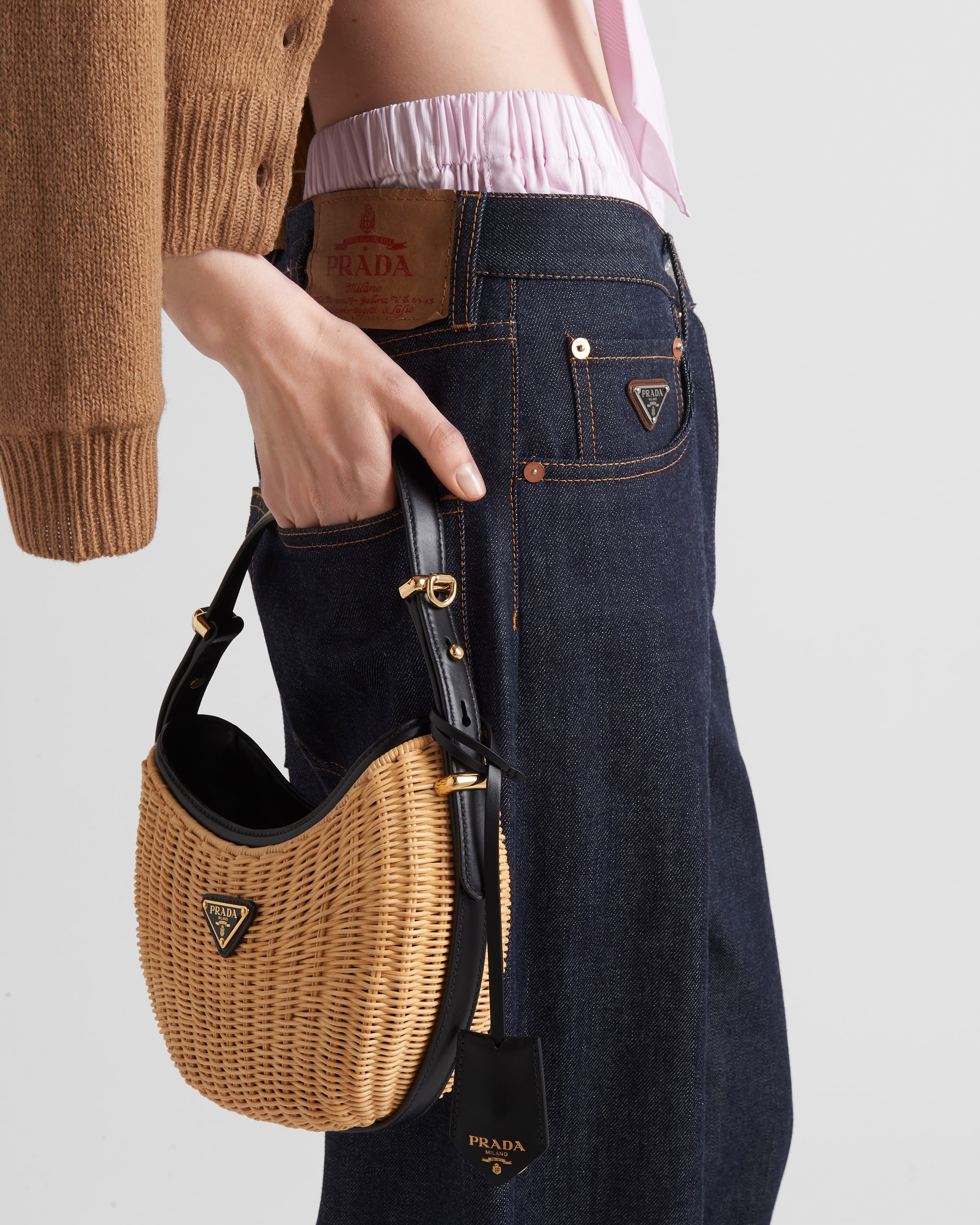 Prada Arqué woven fabric and leather bag - 7