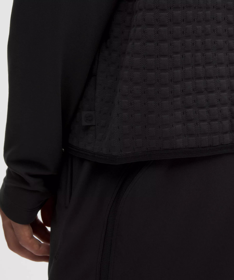 3D Waffle-Knit Jacquard Vest 6