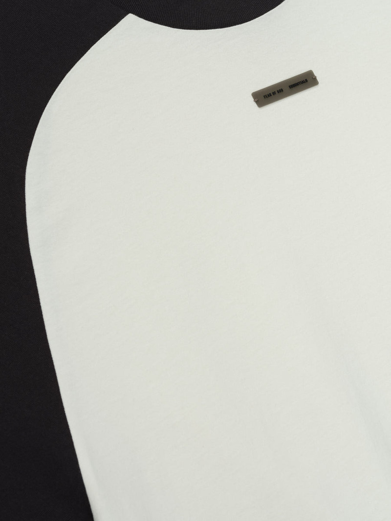 ESSENTIALS Baseball Tee outlook
