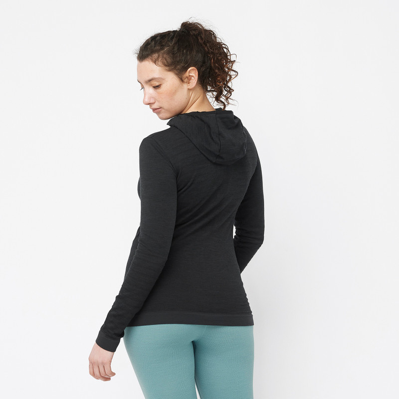 SALOMON ESSENTIAL WOOL outlook