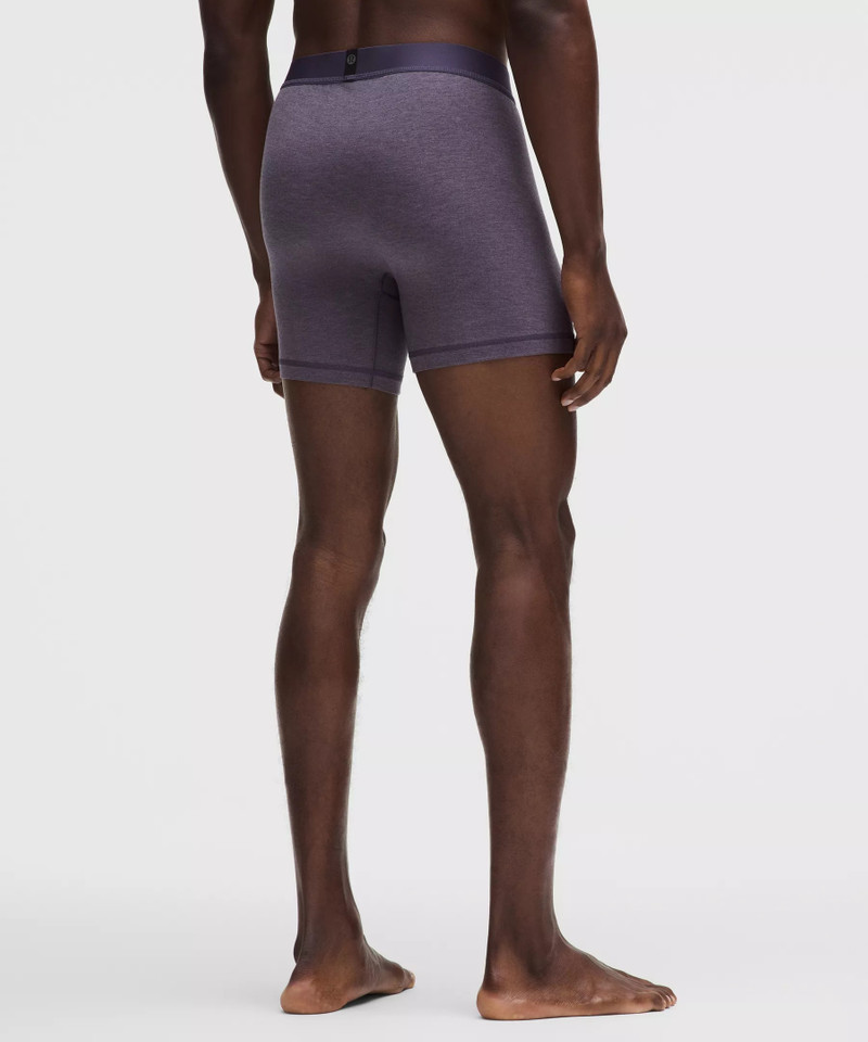lululemon Always In Motion Boxer 5" outlook
