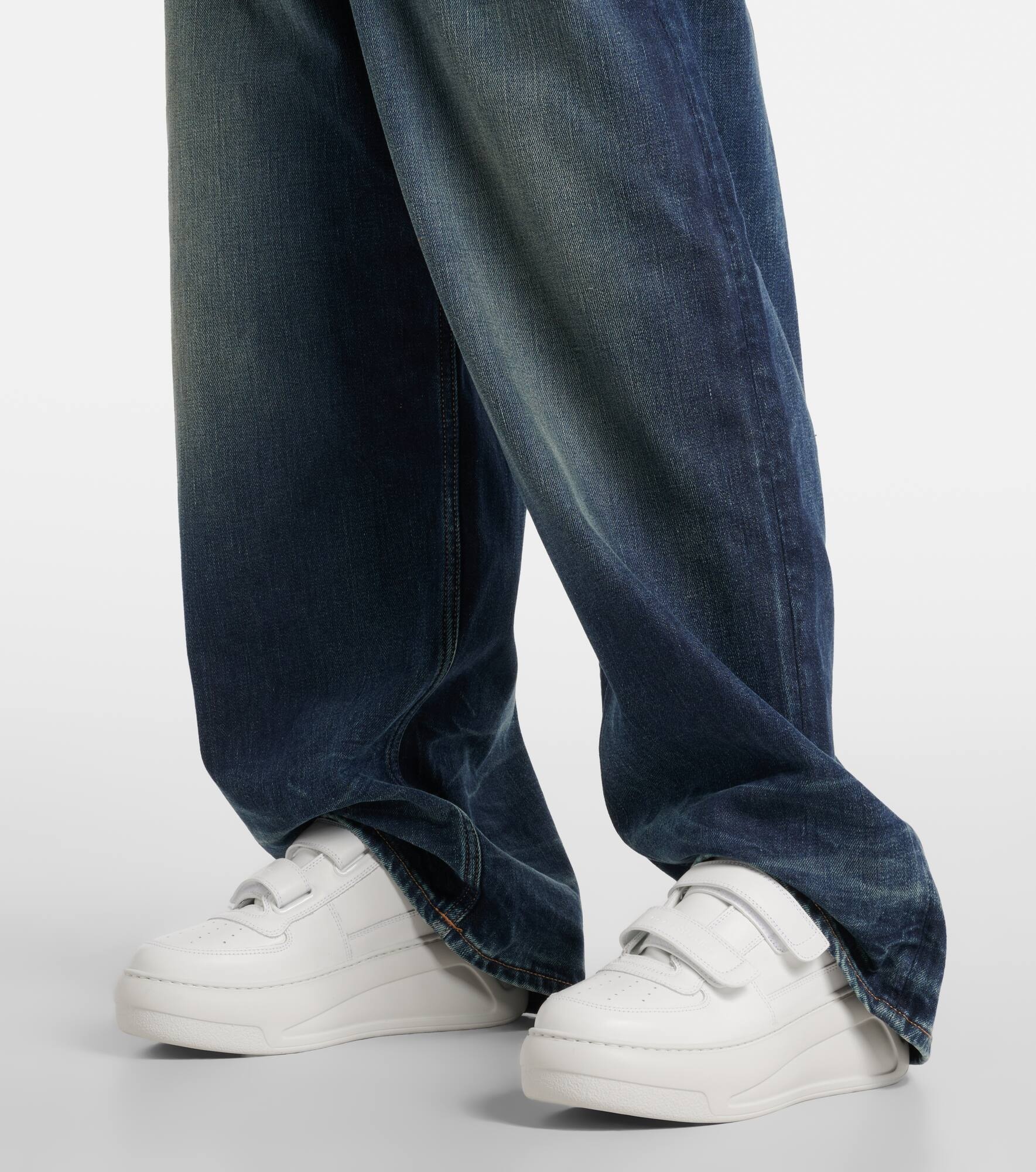 Leather platform sneakers - 4