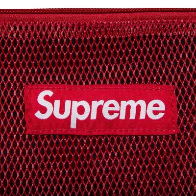 Supreme Supreme Utility Pouch 'Dark Red' outlook