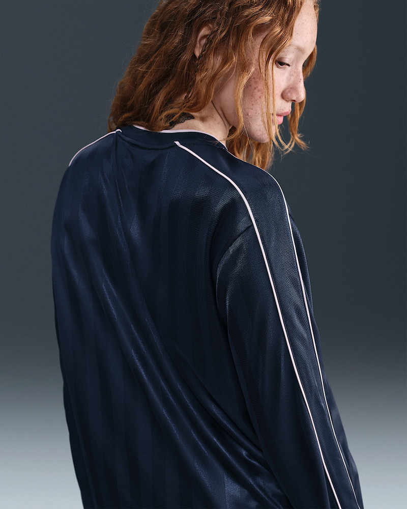 Nike Nike Sportswear Women's Long-Sleeve Jersey Top outlook