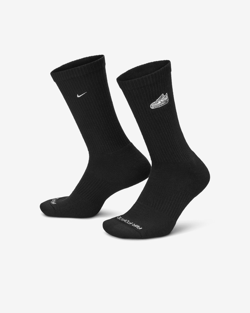 Nike Everyday Plus Cushioned Crew Socks (1 Pair) 1