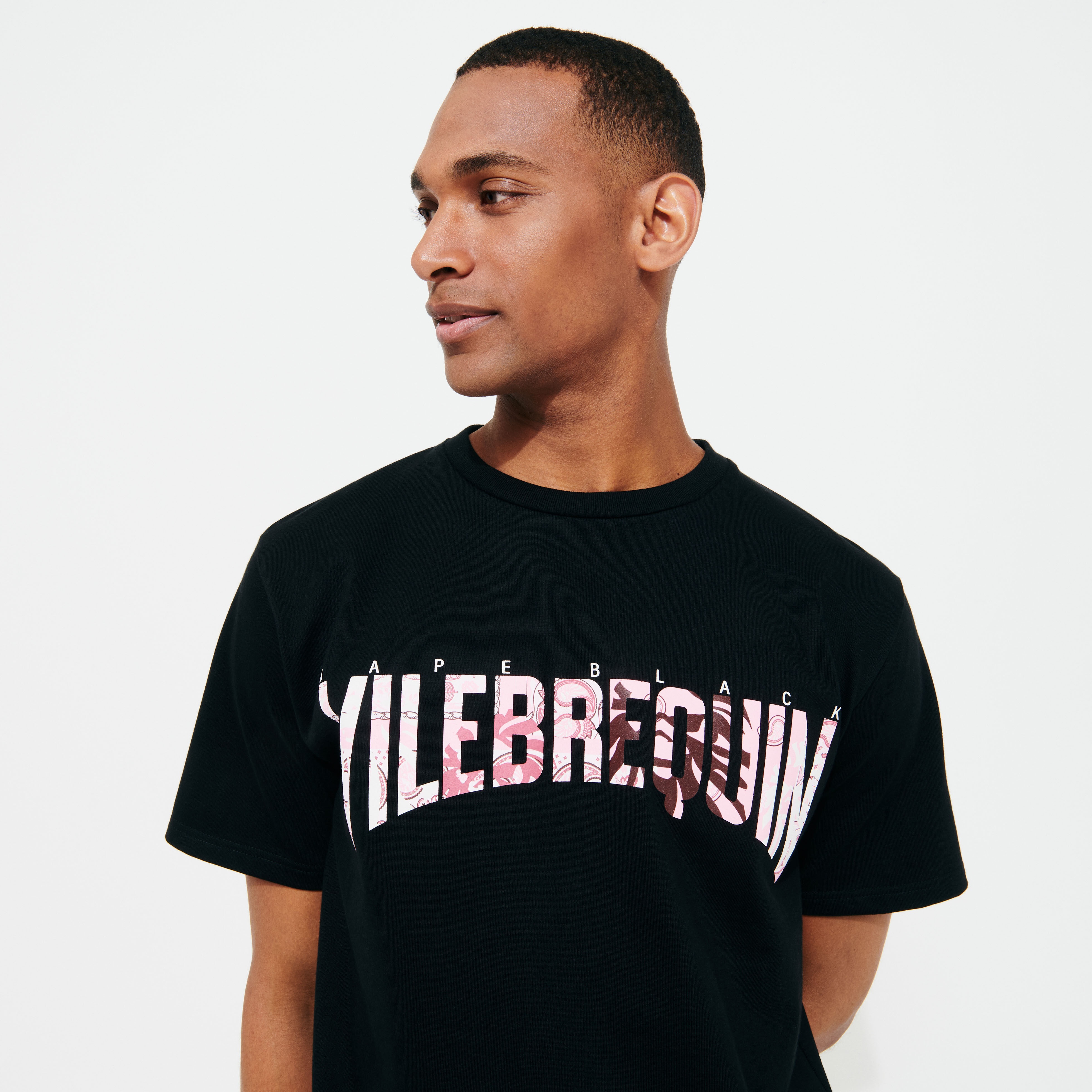 Men T-Shirt Bandana Logo Printed - Vilebrequin x BAPE® BLACK - 4