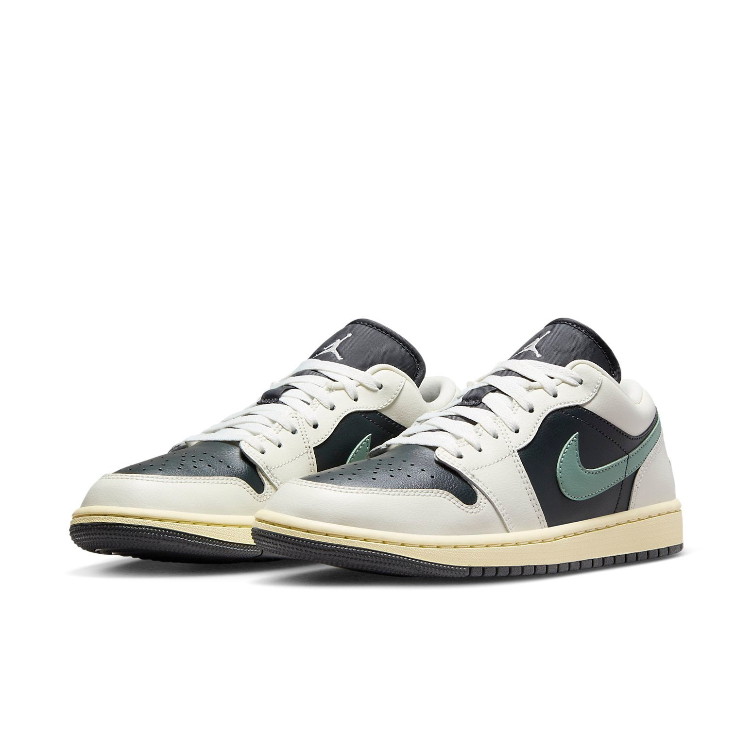 (WMNS) Air Jordan 1 Low 'Jade Smoke' DC0774-001 - 2