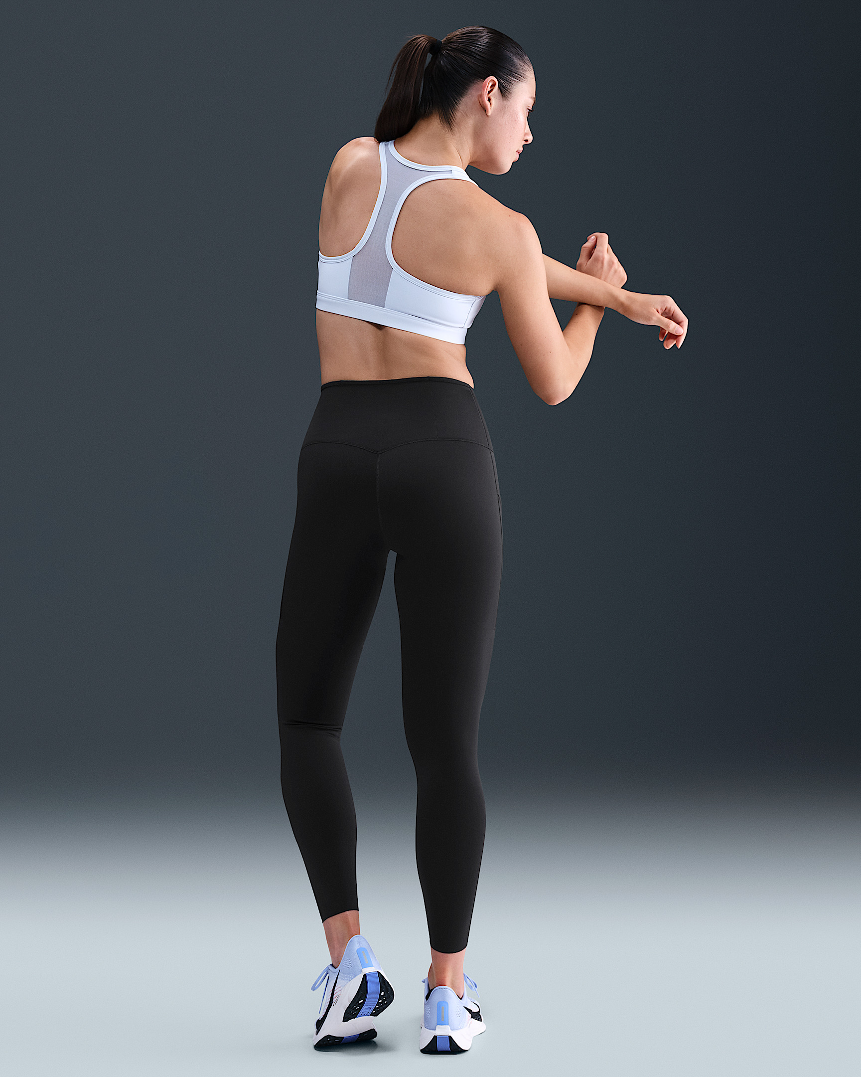 Nike Go Women's High-Waisted 7/8 Leggings with Pockets - 4
