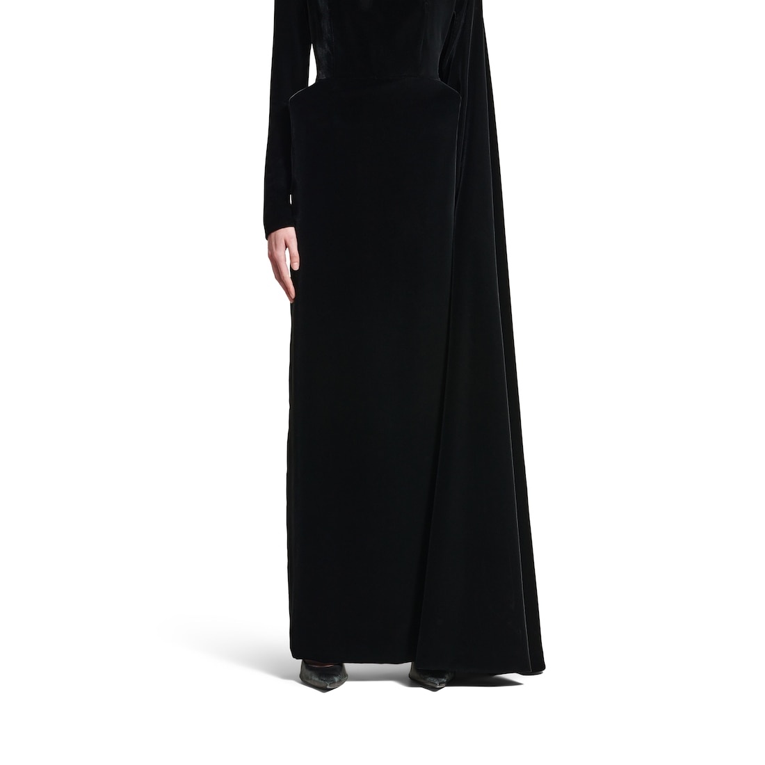 Women's Maxi Sleeve Gown in Black - 6