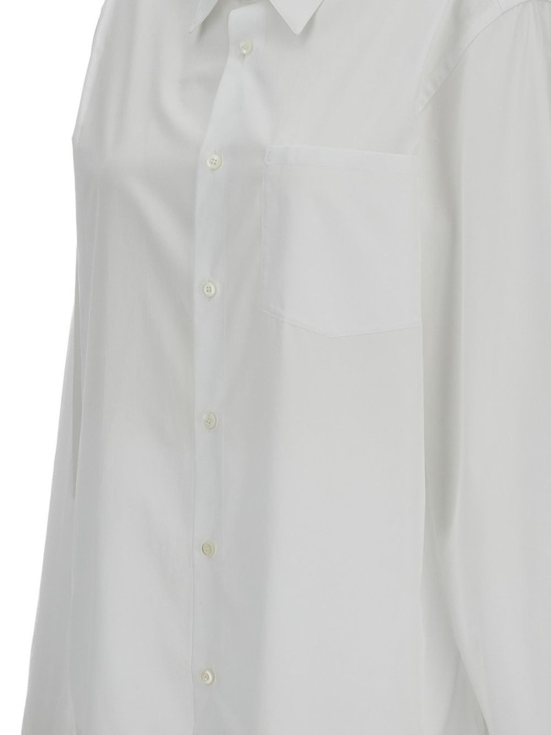 button-fastening shirt 3