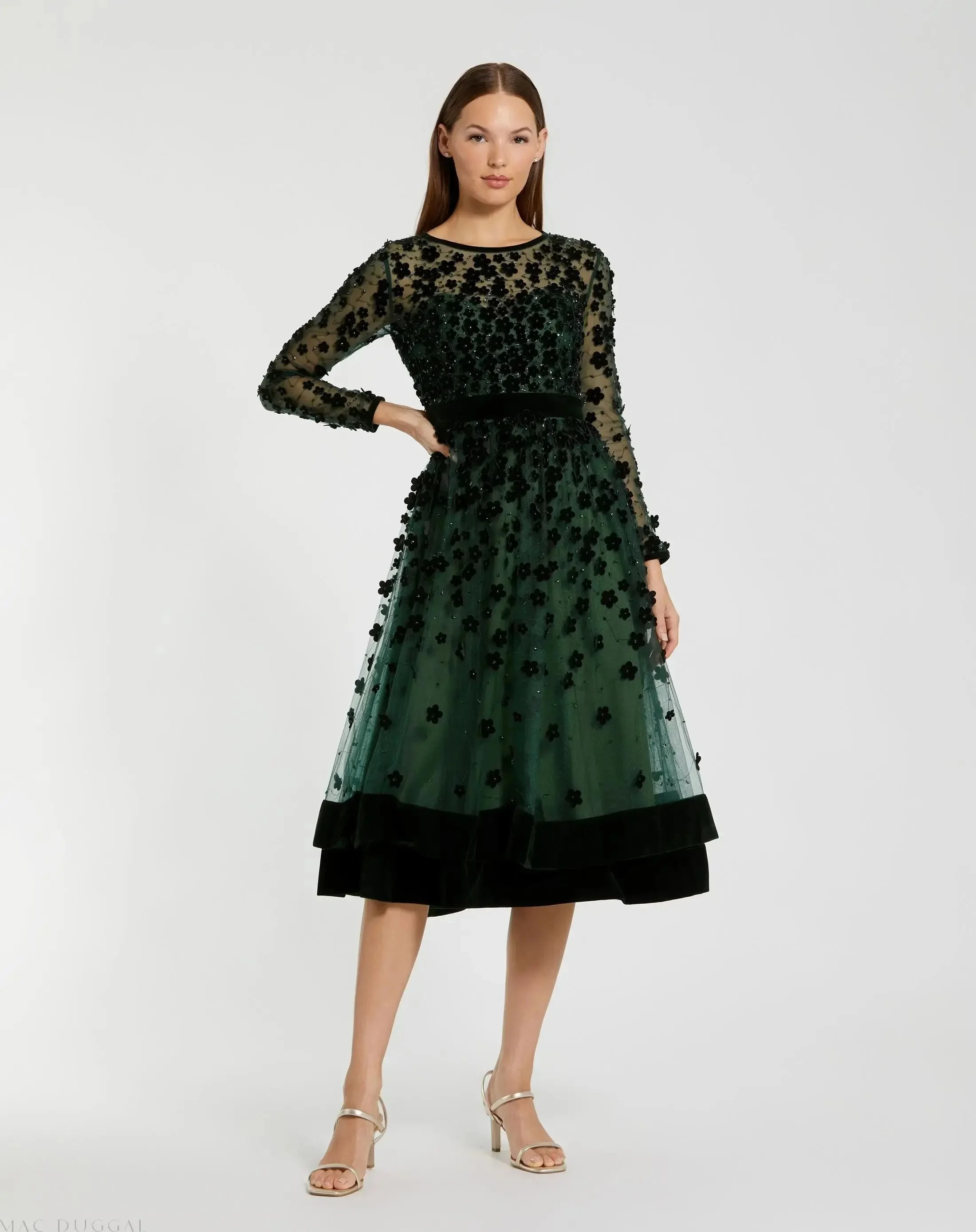 Green Embellished Long Sleeve Velvet Trim A-Line Midi Dress - 1