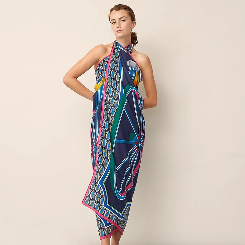 Hermès Les Roues de Phaeton shawl 140 outlook